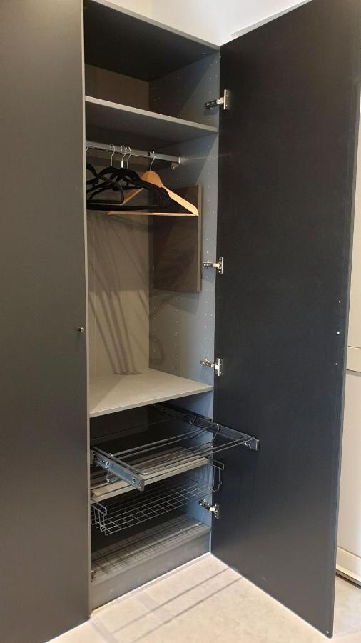 Gary Suite - Studio Cosy, Spa Et Jardin Privatif A 4 Min De Cambrai Awoingt Esterno foto