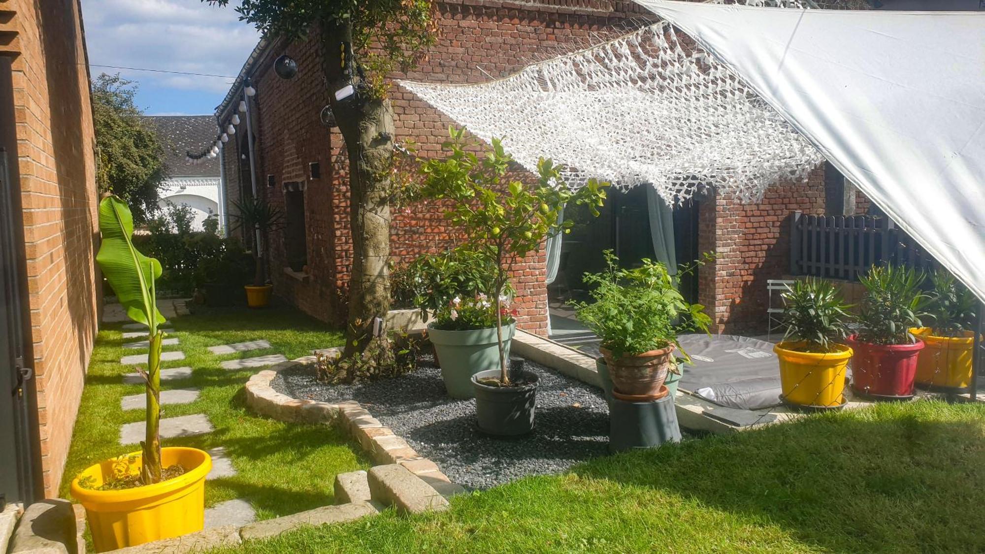 Gary Suite - Studio Cosy, Spa Et Jardin Privatif A 4 Min De Cambrai Awoingt Esterno foto