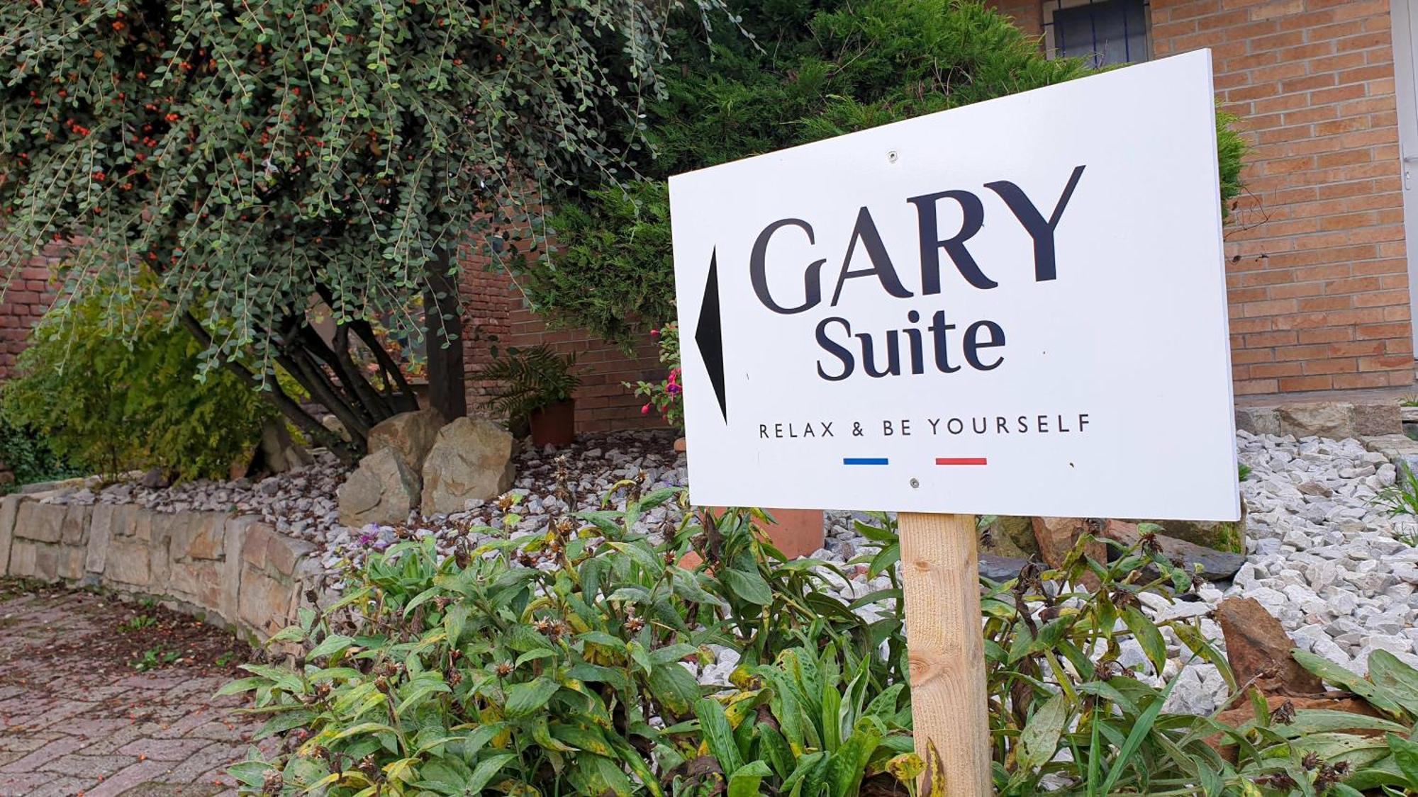 Gary Suite - Studio Cosy, Spa Et Jardin Privatif A 4 Min De Cambrai Awoingt Esterno foto