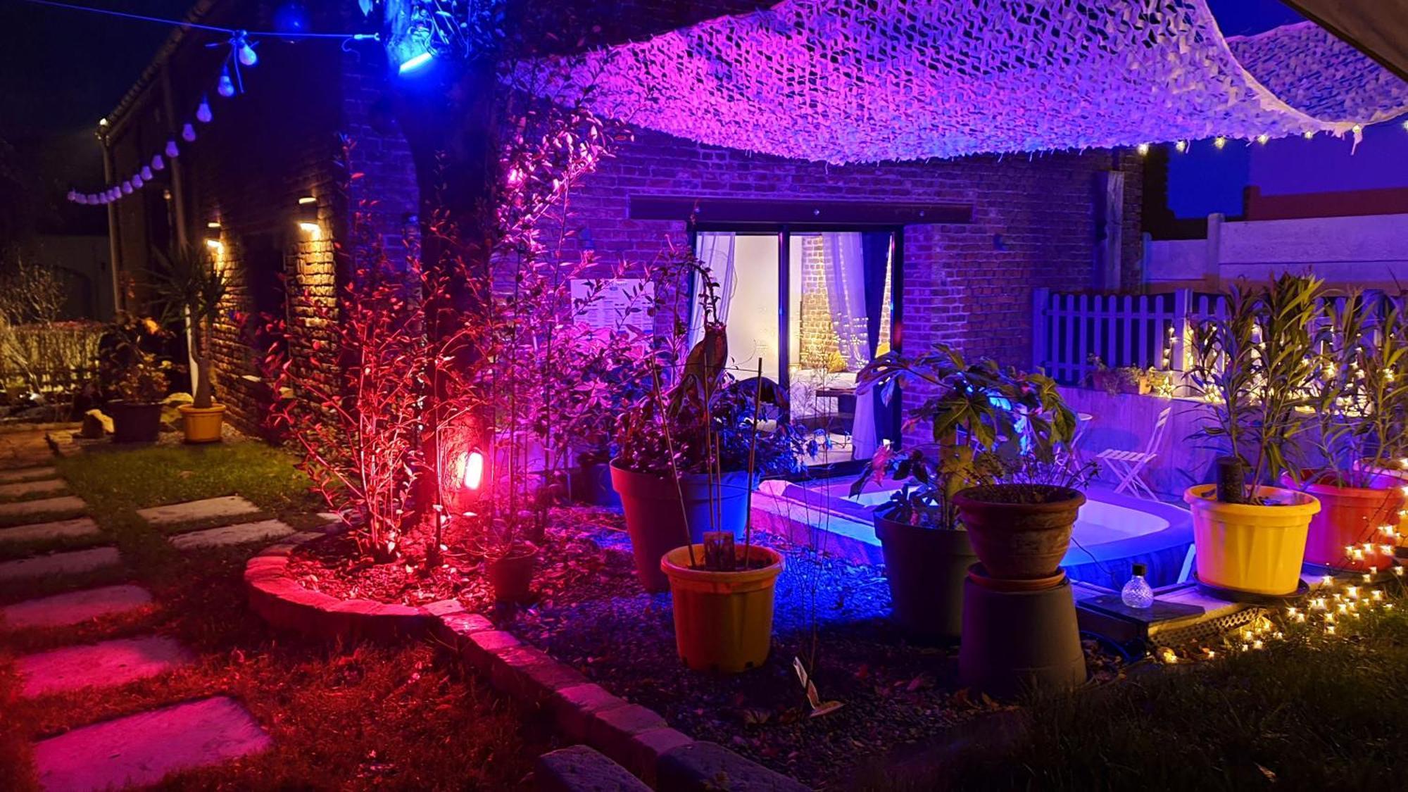Gary Suite - Studio Cosy, Spa Et Jardin Privatif A 4 Min De Cambrai Awoingt Esterno foto