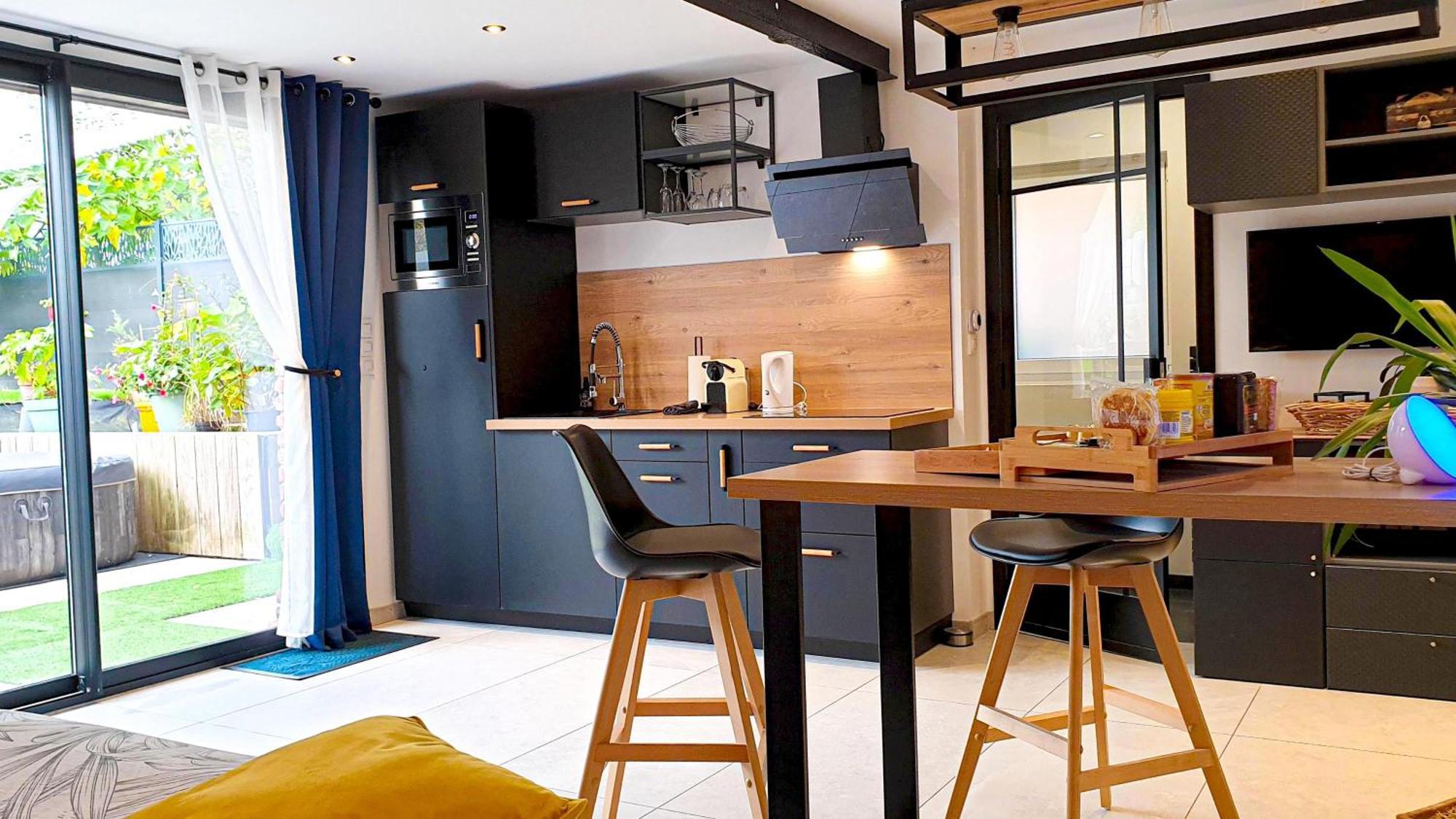 Gary Suite - Studio Cosy, Spa Et Jardin Privatif A 4 Min De Cambrai Awoingt Esterno foto